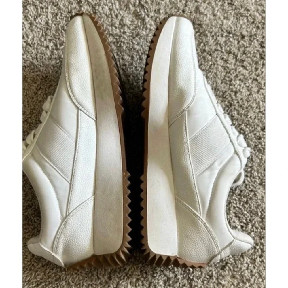 Dolce Vita Zina White Platform Sneakers Gum Sawtooth Sole Low Top Trainer